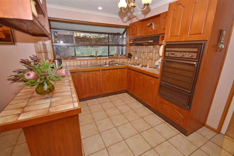 56 Woodland Drive, SCARSDALE VIC 3351, Image 1
