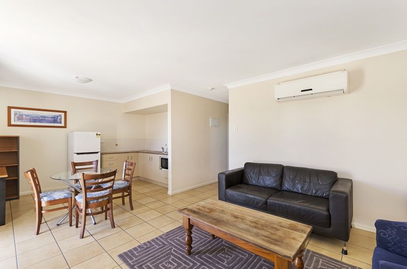 28/59 The Strand, North Ward QLD 4810, Image 2