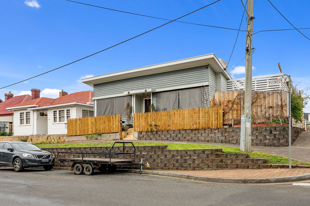 21 Pioneer Avenue, New Norfolk TAS 7140, Image 2