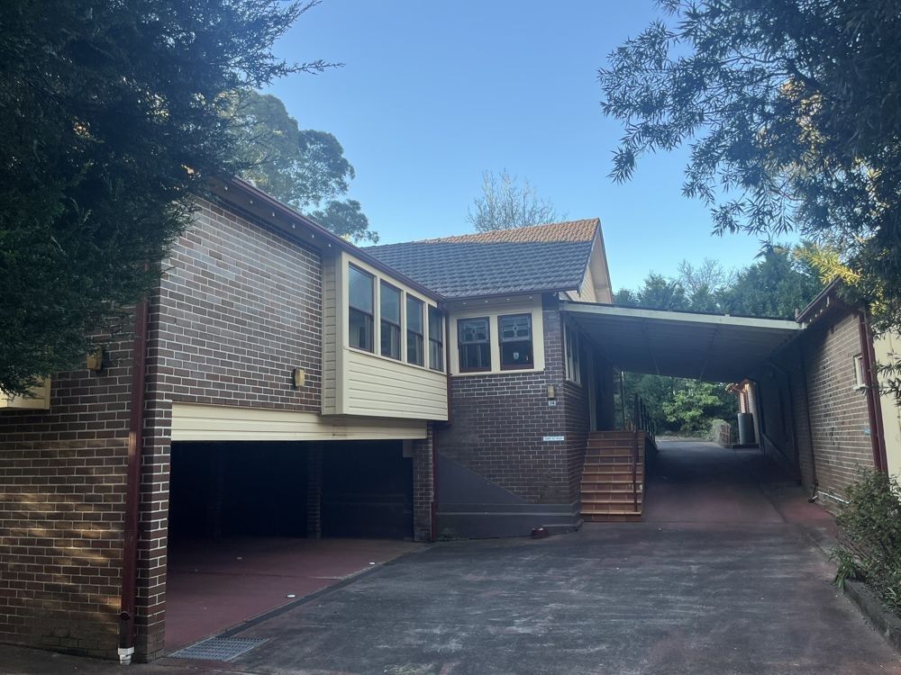 6 bedrooms House in 14 Fisher Avenue PENNANT HILLS NSW, 2120