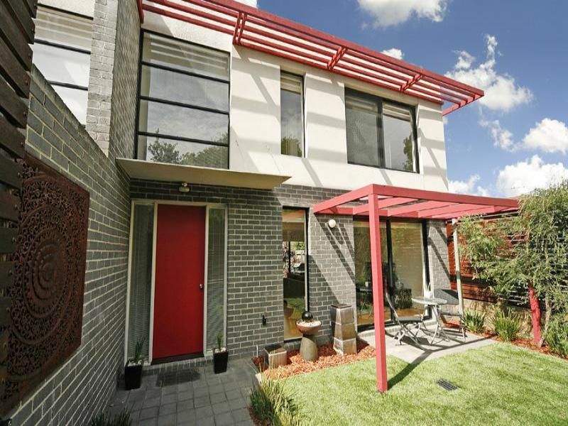2 bedrooms Townhouse in 4/28 Olive Grove MENTONE VIC, 3194