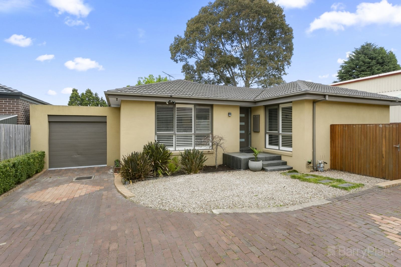 2/20 First Avenue, Dandenong North VIC 3175, Image 0