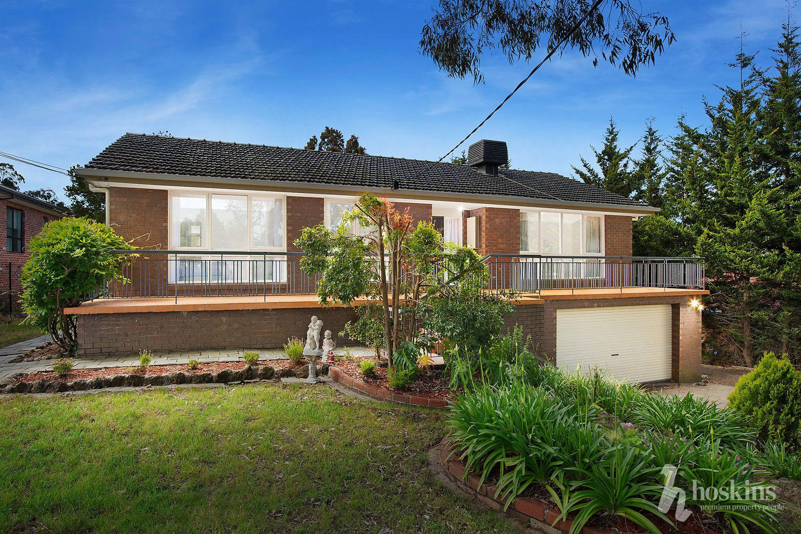 4 Milne Road, Park Orchards VIC 3114