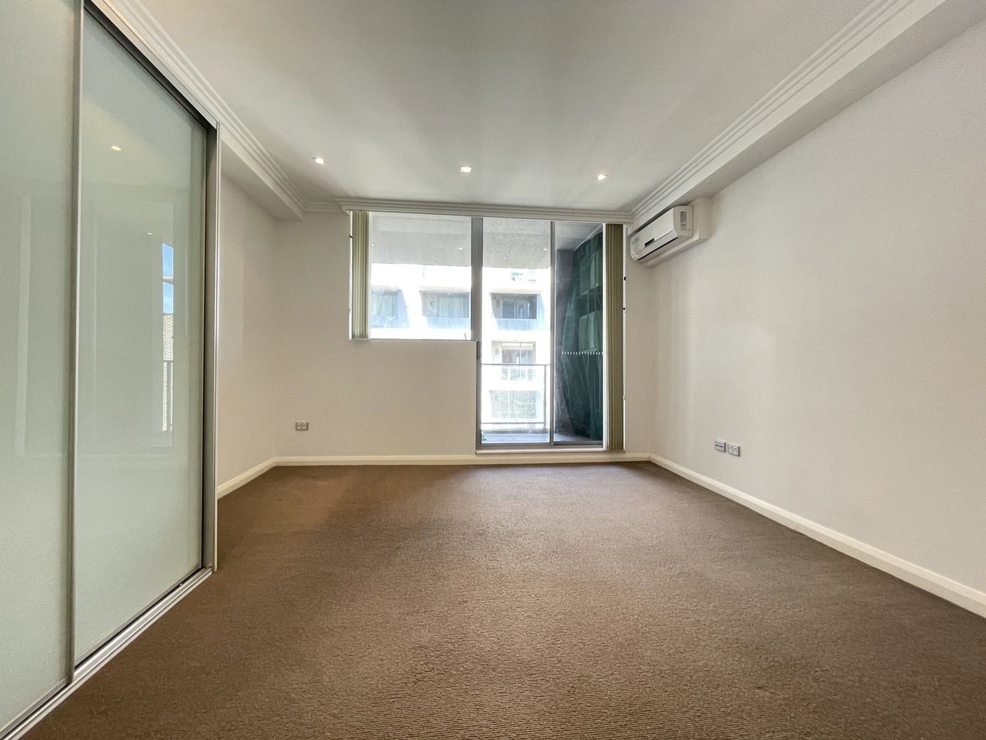 2 bedrooms Apartment / Unit / Flat in 67/108 James Ruse Drive ROSEHILL NSW, 2142