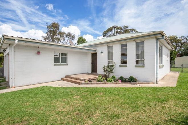 Picture of 32 North Street, ARMIDALE NSW 2350