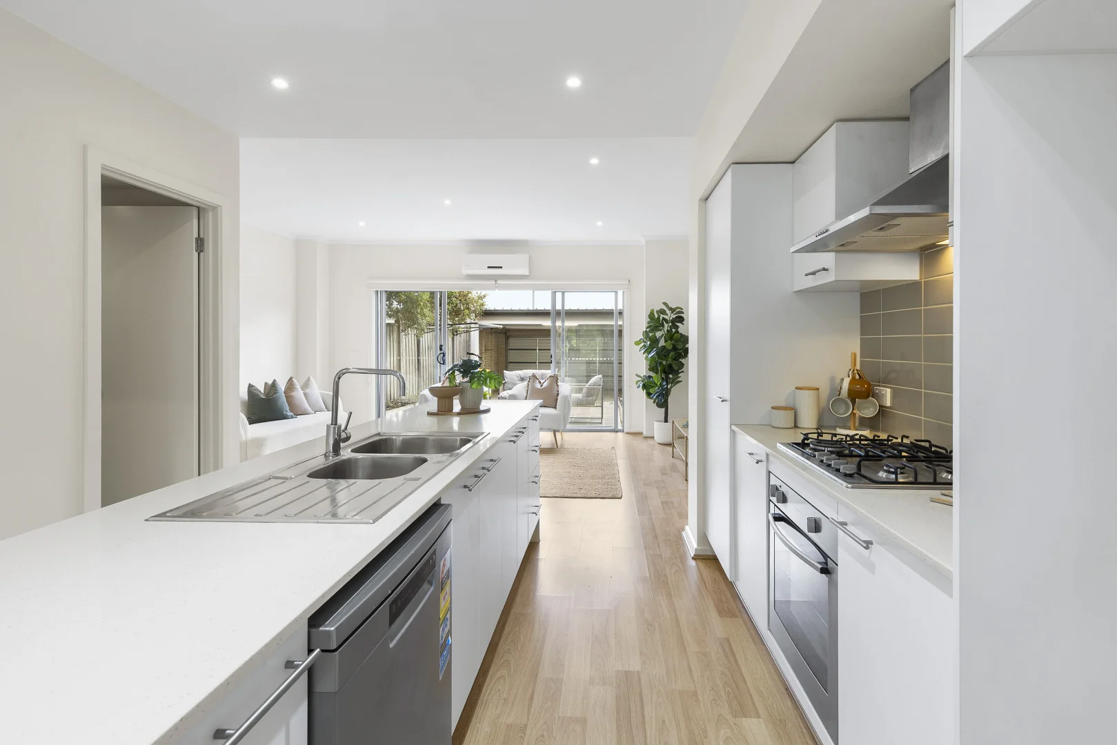 Additional image 6 of 173 Central Park Avenue, Craigieburn VIC 3064