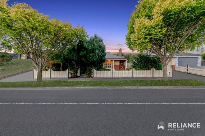 Picture of 76 Phillip Drive, SUNBURY VIC 3429