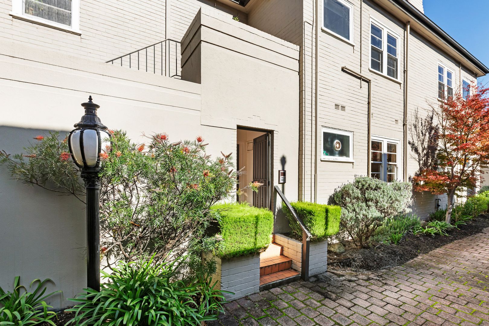 2/43 Grange Road, Toorak VIC 3142, Image 1