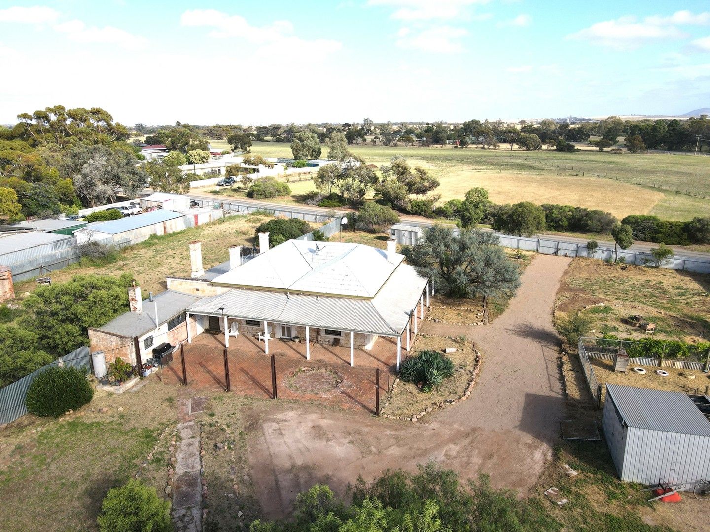 3 bedrooms House in 10-12 Stanley Street CRYSTAL BROOK SA, 5523