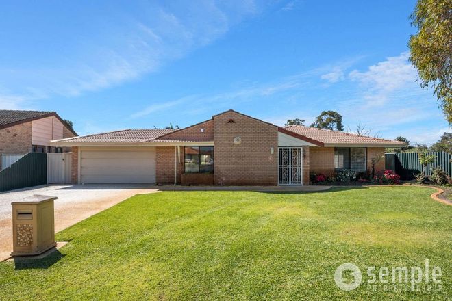 Picture of 11 Fowler Row, LEEMING WA 6149