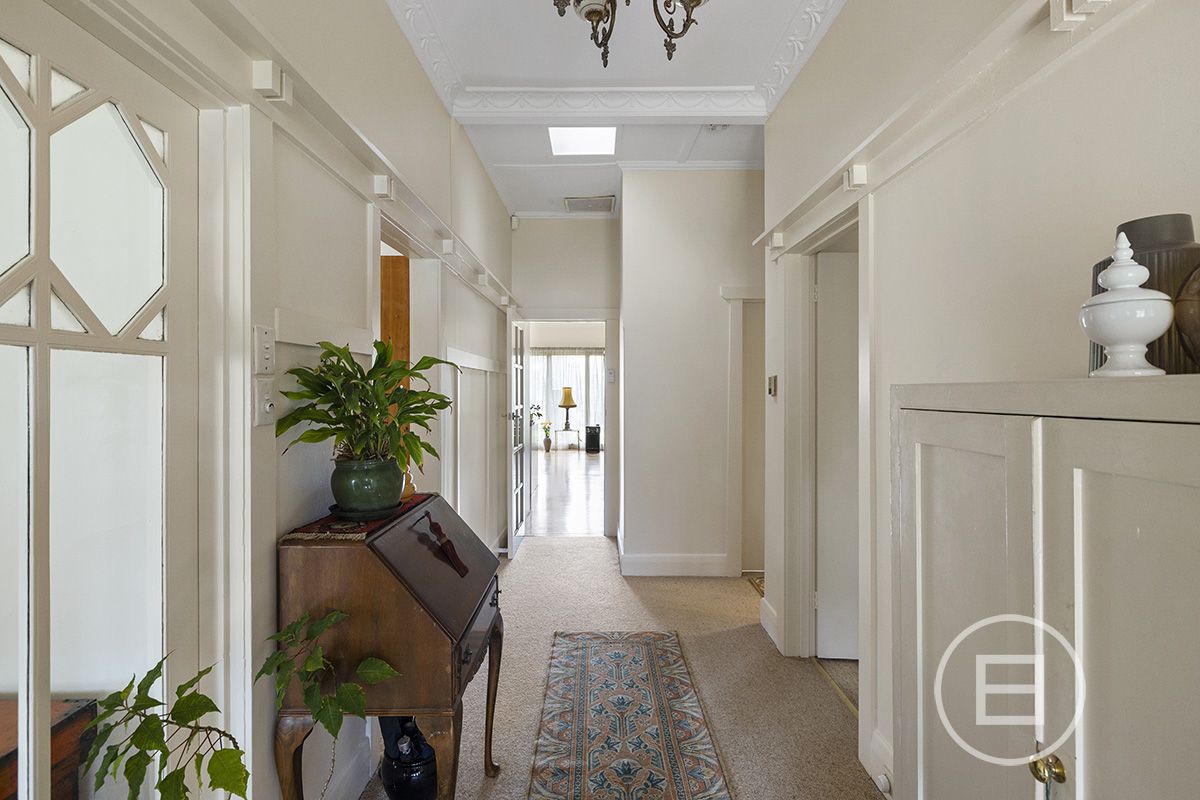 10 Gough Street, Elsternwick VIC 3185, Image 2