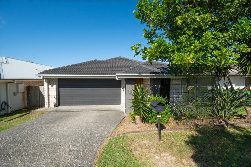 4 bedrooms House in 48 Greenwich Avenue PIMPAMA QLD, 4209