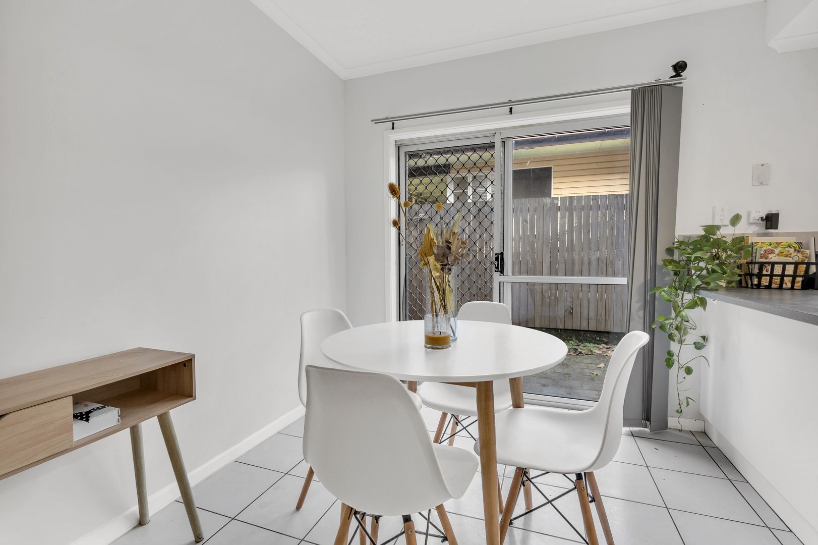 1/42 Prior Street, Edmonton QLD 4869, Image 2