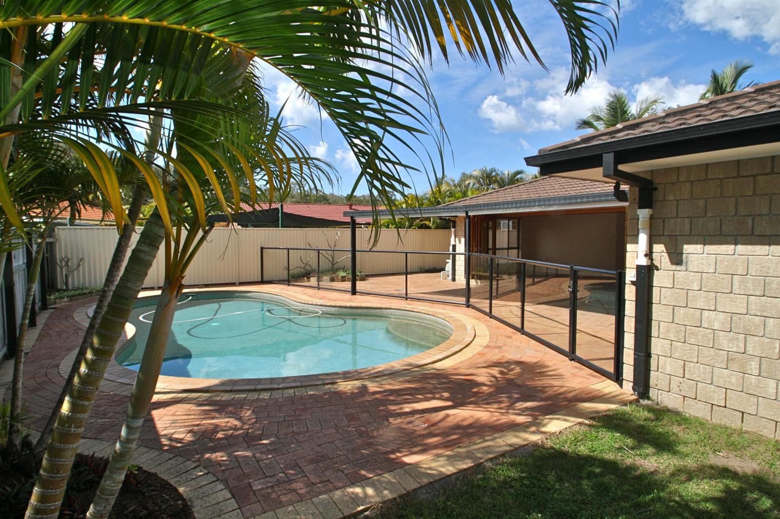 87 Burrendong Road, Coombabah QLD 4216, Image 1