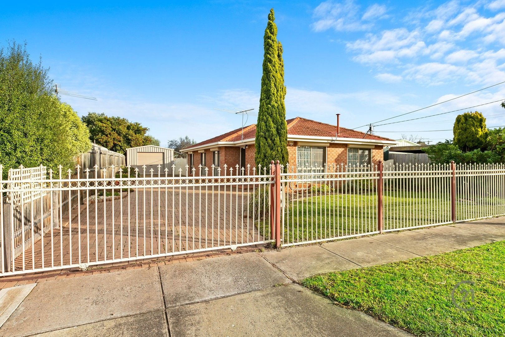 13 Newbury Street, Werribee VIC 3030, Image 0