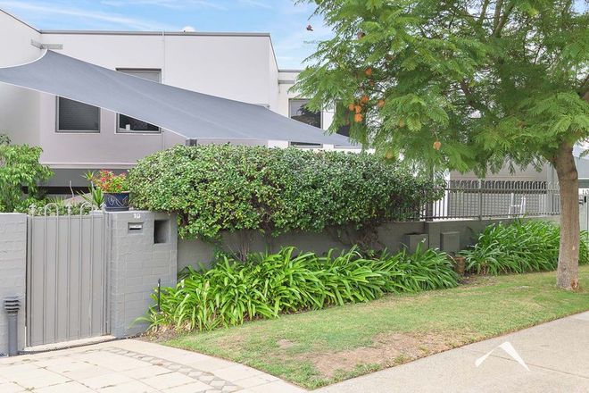 Picture of 10/3 Mitchell Street, MOUNT LAWLEY WA 6050