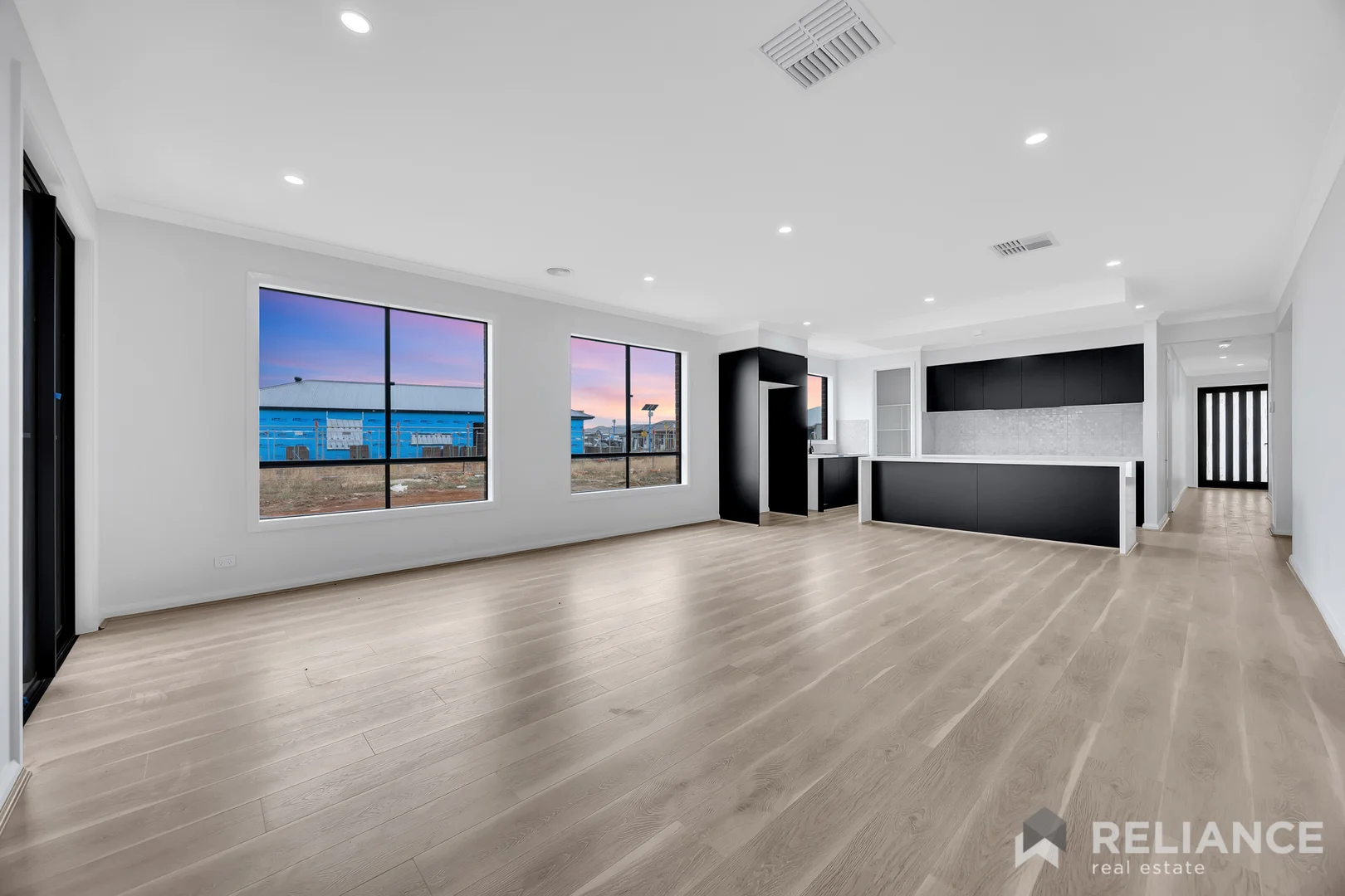 Additional image 7 of 5 Glory Street, Thornhill Park VIC 3335