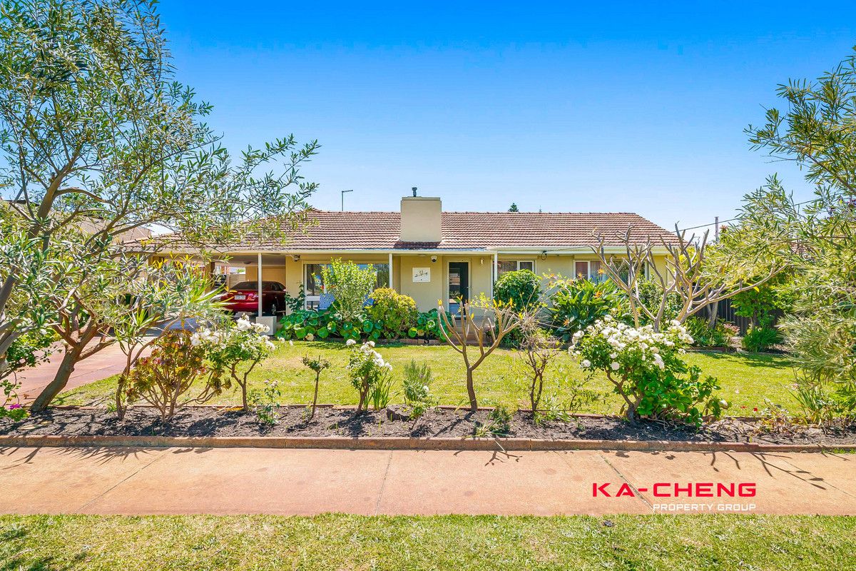 31 Lincoln Road, Morley WA 6062, Image 1