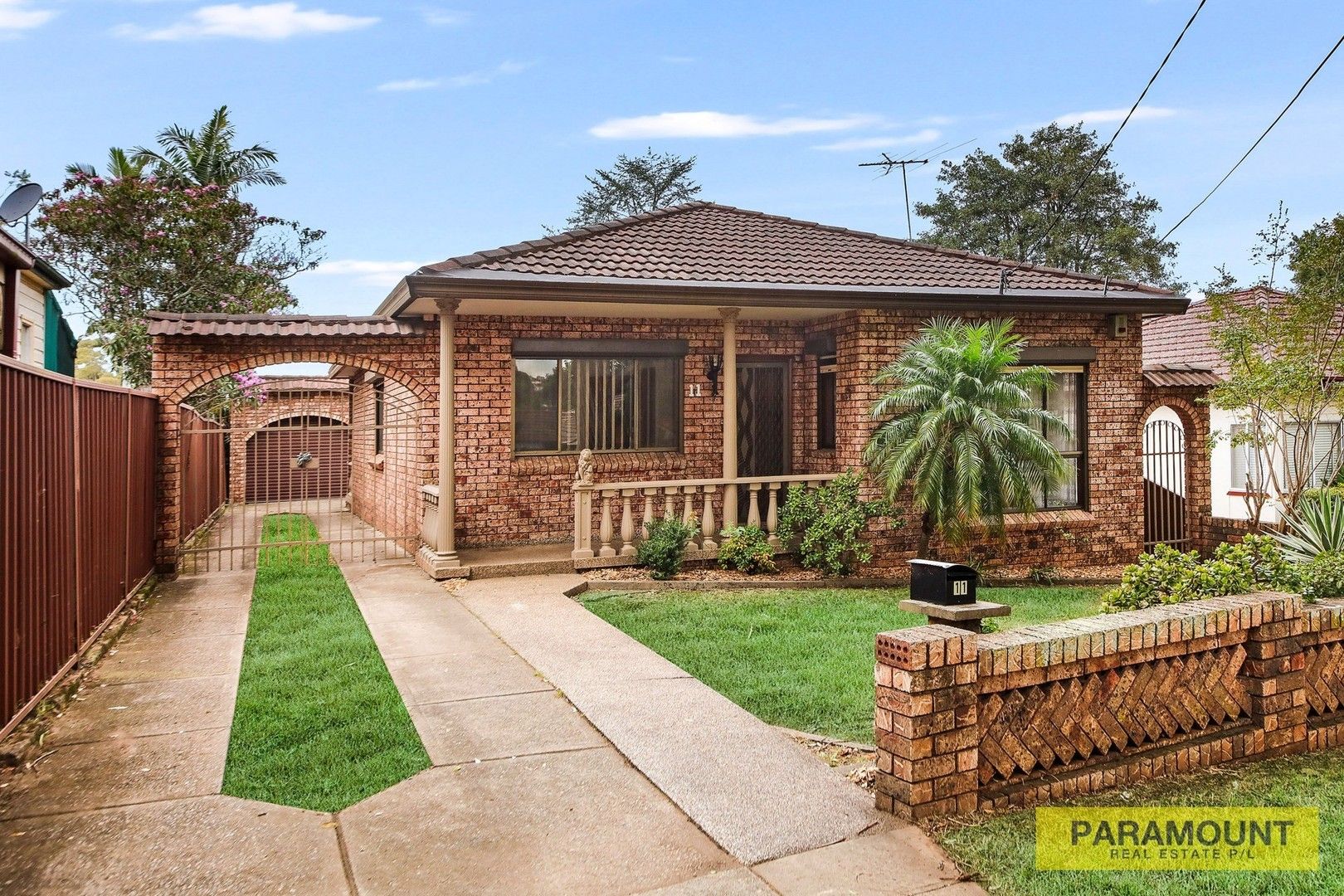 11 Trafalgar Street, Peakhurst NSW 2210, Image 0