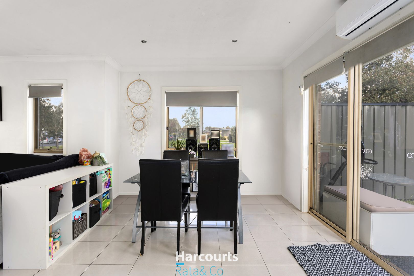 4/10 Bursaria Place, Craigieburn VIC 3064, Image 2