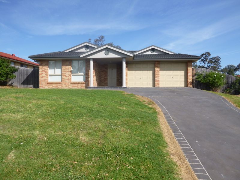 20 Howard Ave, Bega NSW 2550 House For Rent 580 Domain