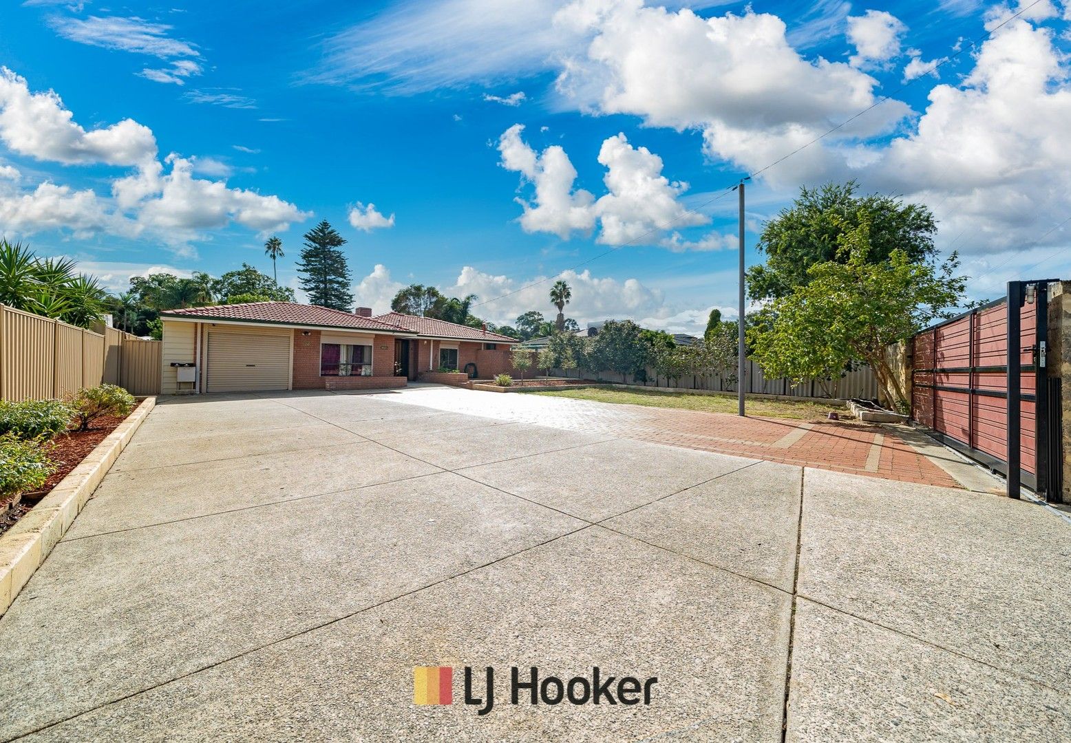 130 Hale Road, Forrestfield WA 6058