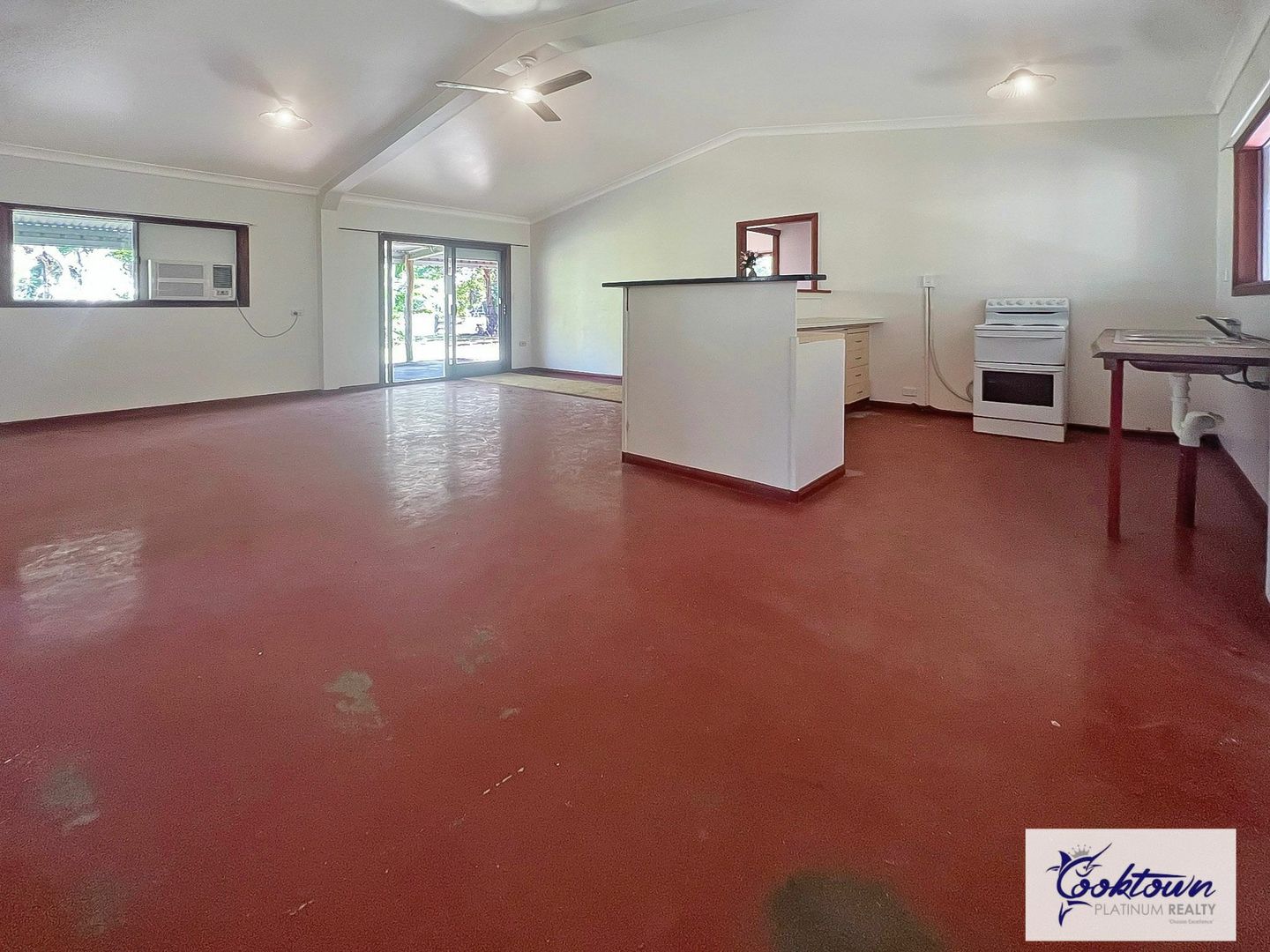 28 Starcke Street, Cooktown QLD 4895, Image 2