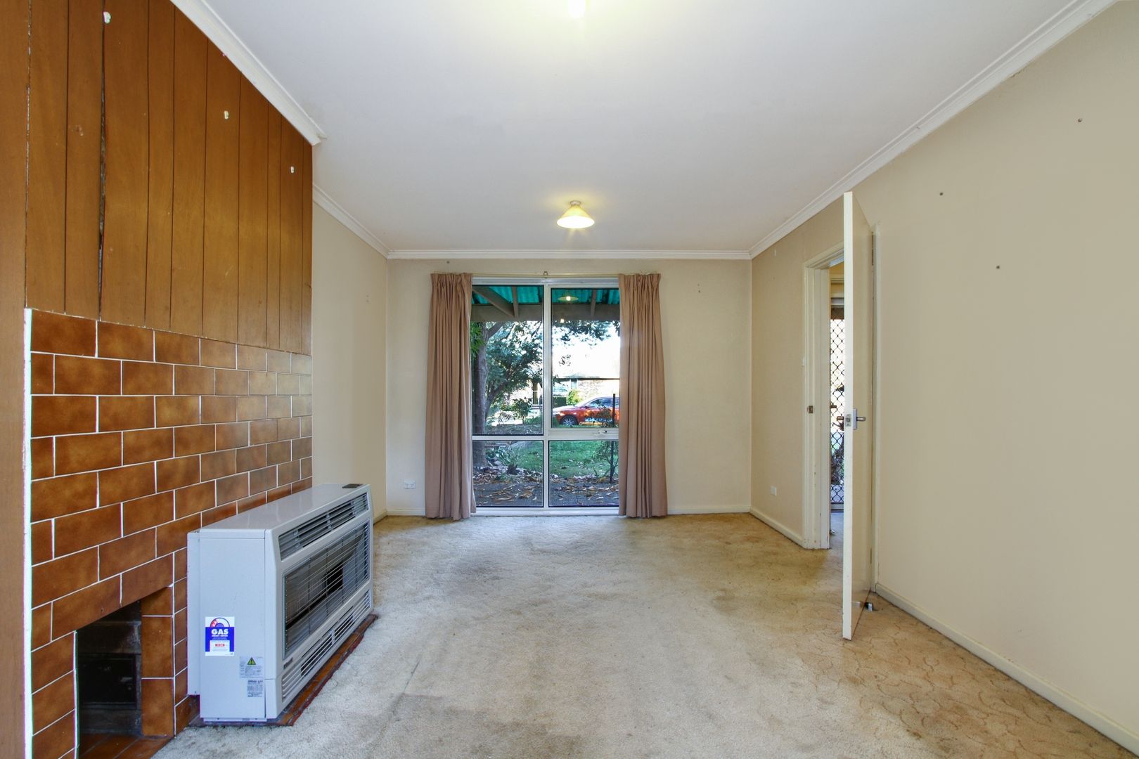 15 Lowrie Street, Dickson ACT 2602, Image 2