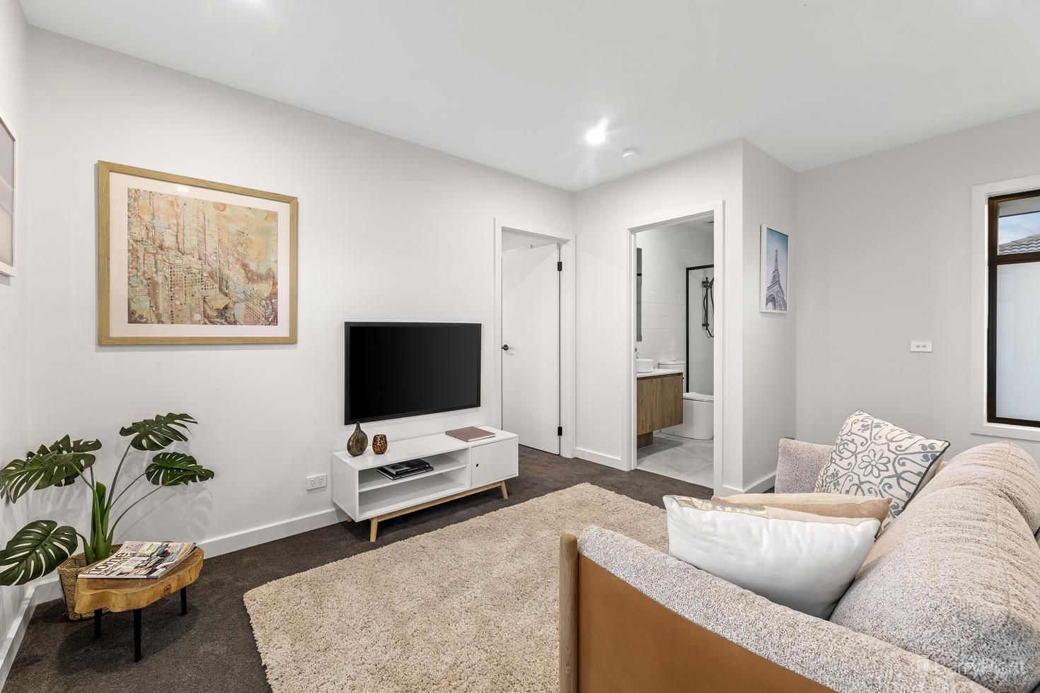 3/137 Porter Road, Heidelberg Heights VIC 3081, Image 2