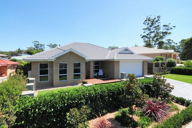 Picture of 45 Hewitt Avenue, ST GEORGES BASIN NSW 2540