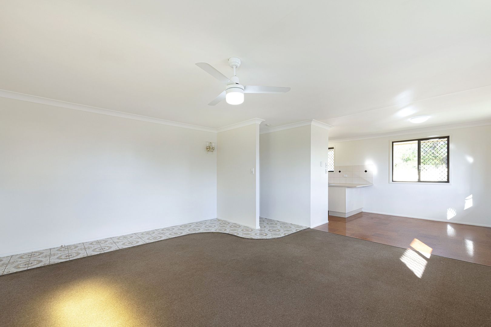 2 Lutz Court, Avenell Heights QLD 4670, Image 2
