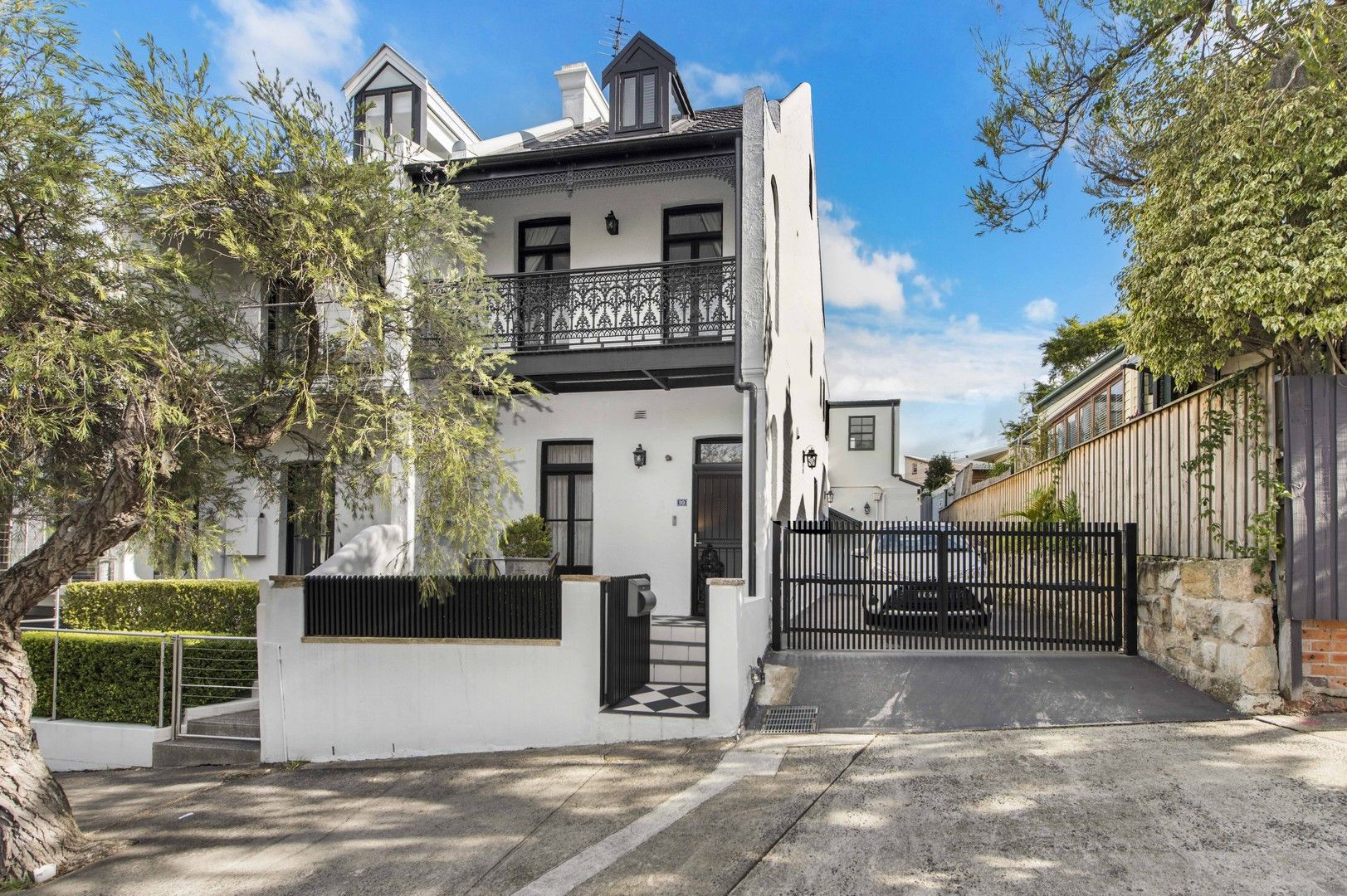 4 bedrooms House in 10 Ennis Street BALMAIN NSW, 2041