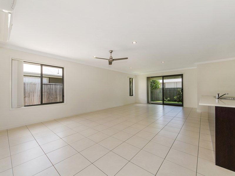 3 Benjamin Street, Pimpama QLD 4209, Image 2