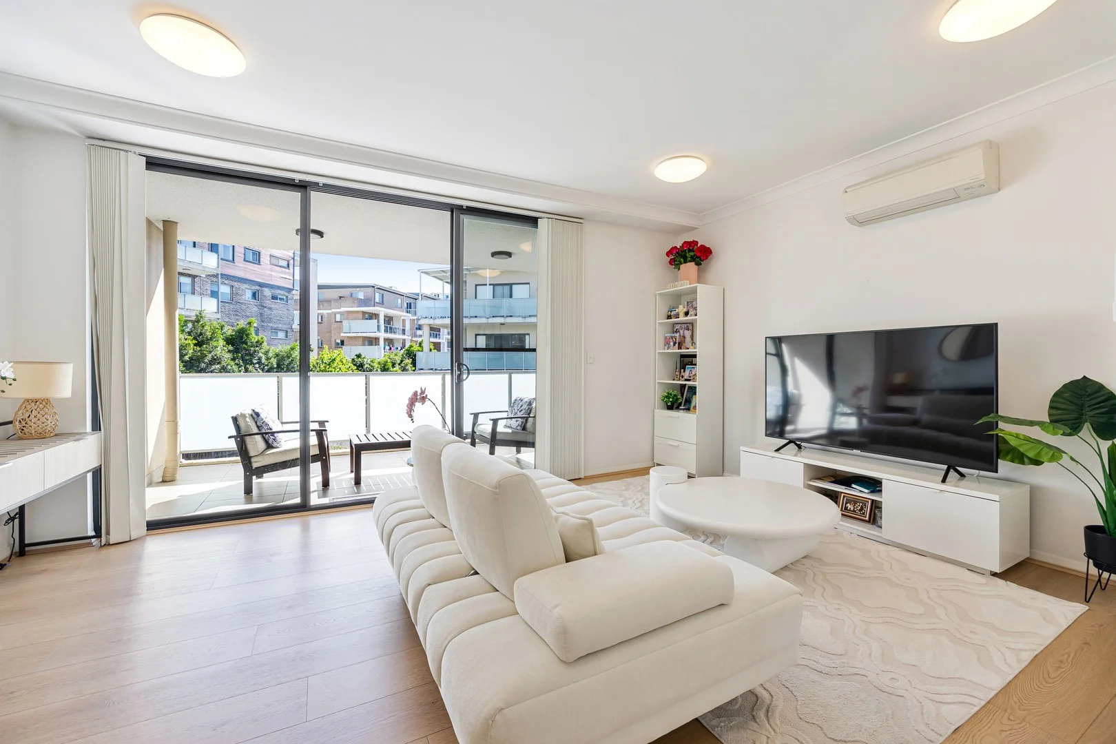 8/190 Burnett Street, Mays Hill NSW 2145