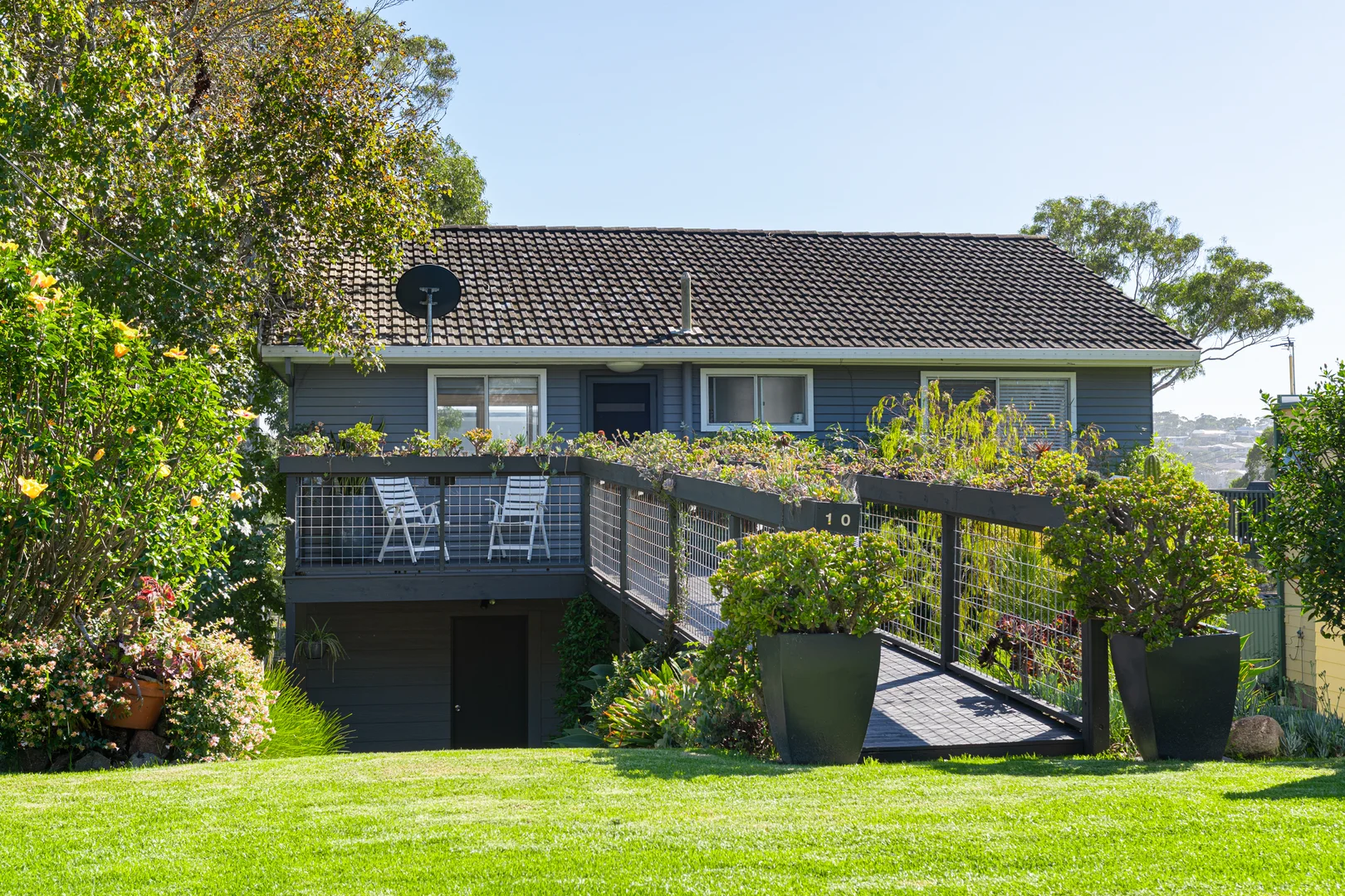 10 Garside Road, Mollymook Beach NSW 2539
