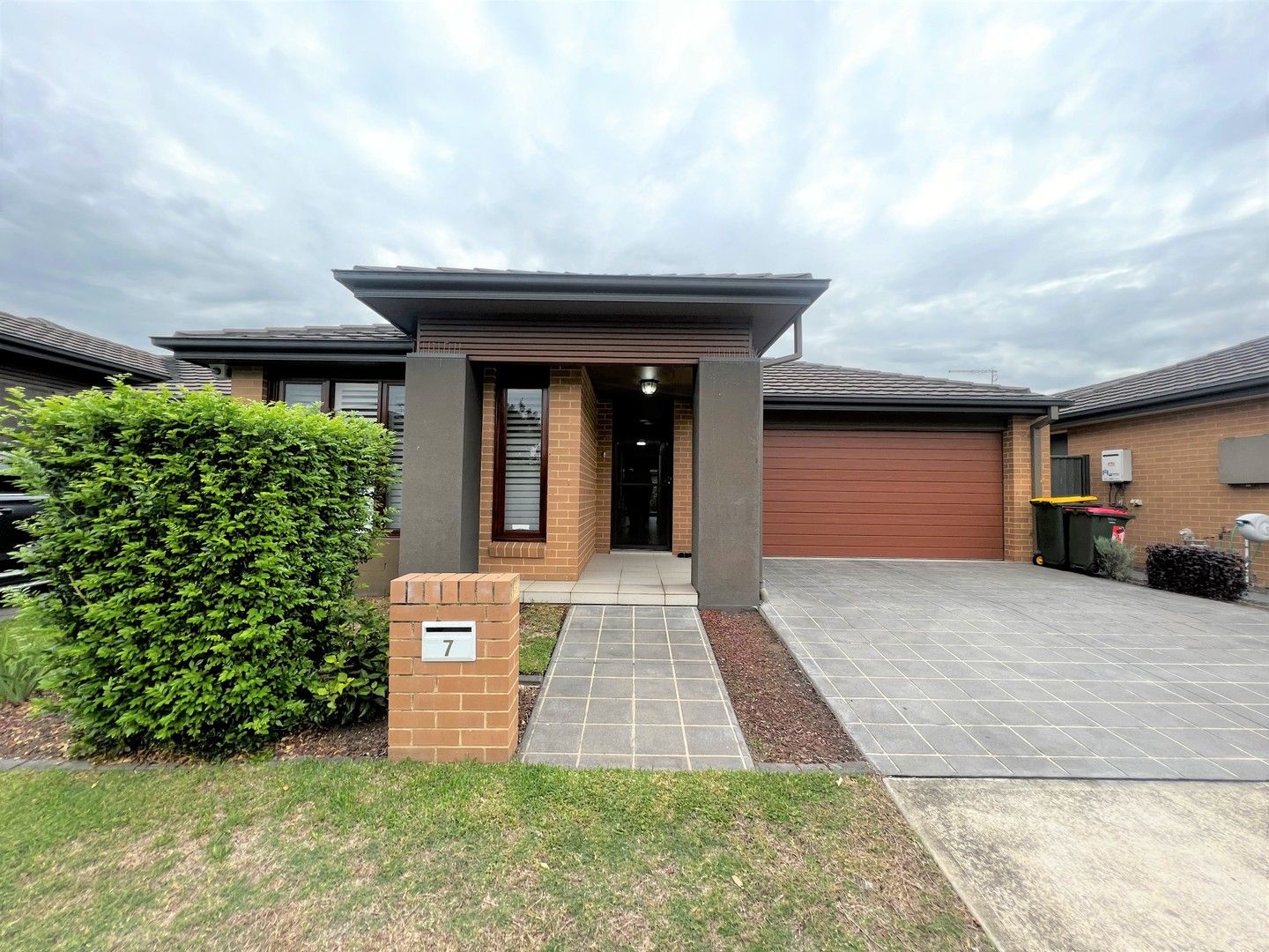 3 bedrooms House in 7 Harding Close ROPES CROSSING NSW, 2760