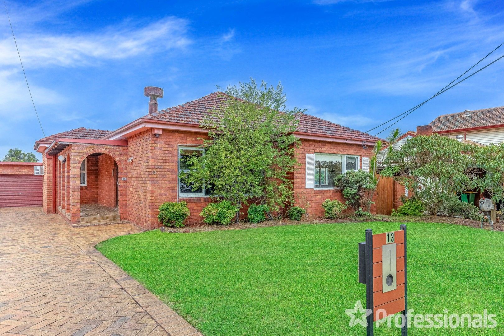 13 Tracey Street, Revesby NSW 2212, Image 0