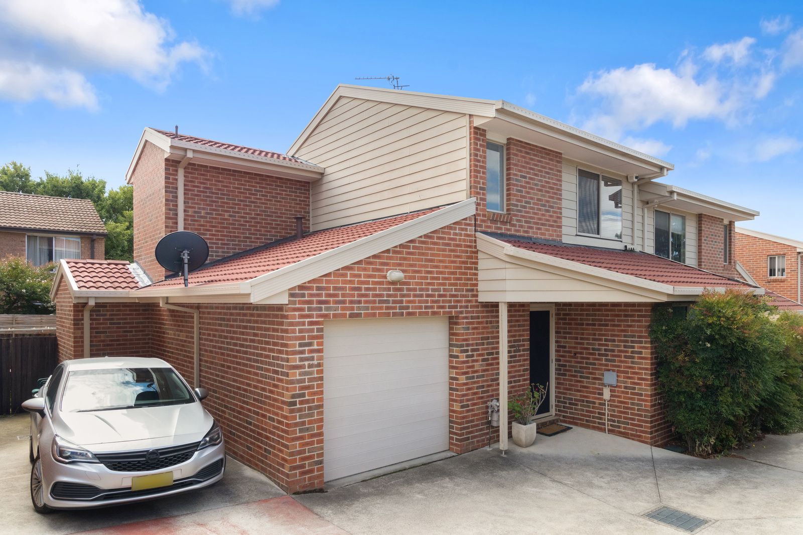 2 bedrooms Townhouse in 3/41 Ross Road QUEANBEYAN NSW, 2620