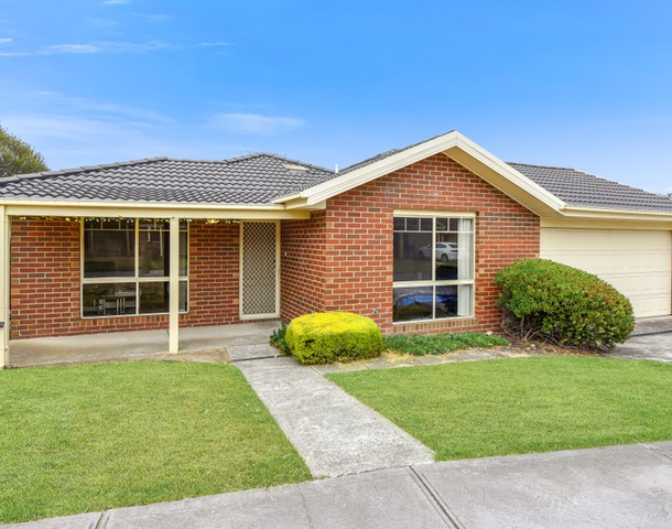 11/4 Paydon Way, Hampton Park VIC 3976