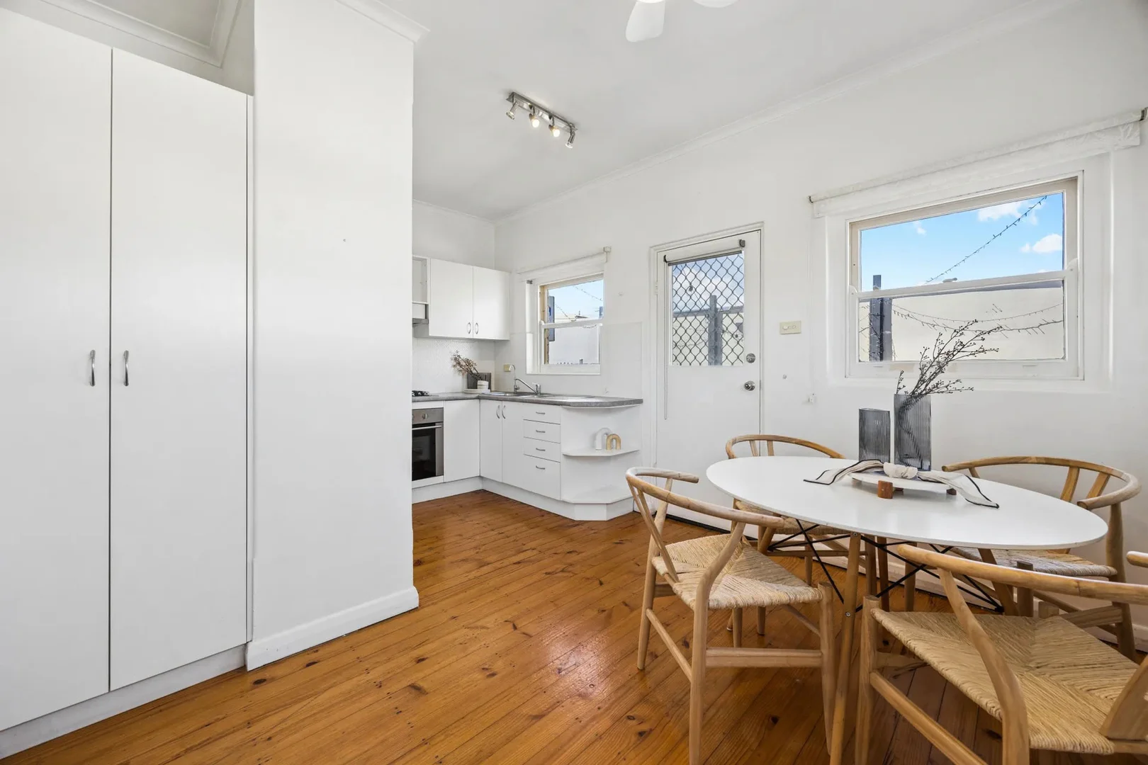 Additional image 8 of 4/9 Pine Ave, Glenelg North SA 5045