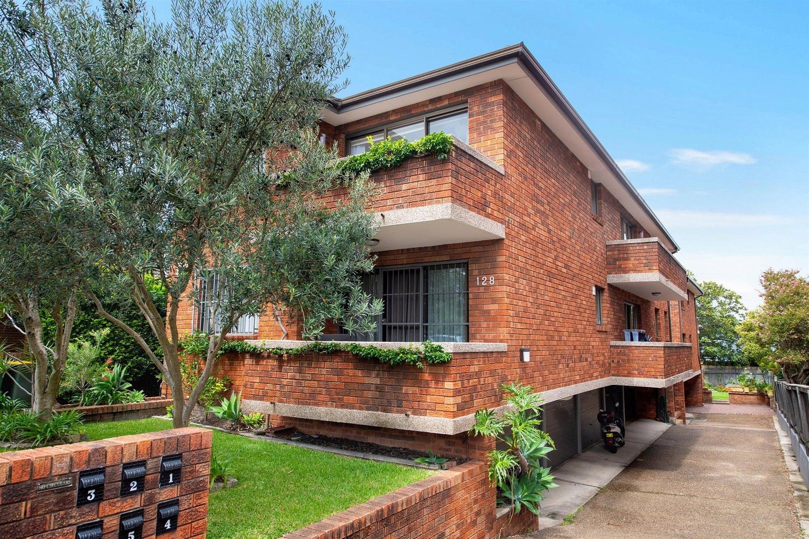 1/128 Clovelly Road, Randwick NSW 2031 Apartment For Rent Domain