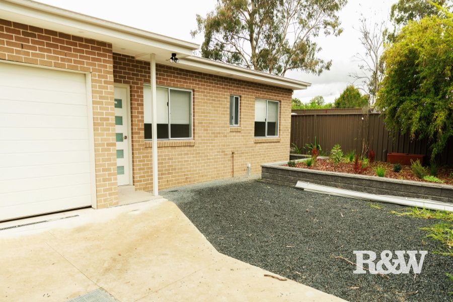 2 bedrooms Apartment / Unit / Flat in 26A Pembroke Street CAMBRIDGE PARK NSW, 2747