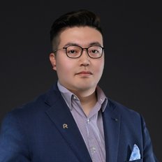 Andy Yu, Sales representative