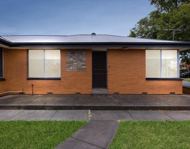 1/322 Buckley Street, Essendon VIC 3040