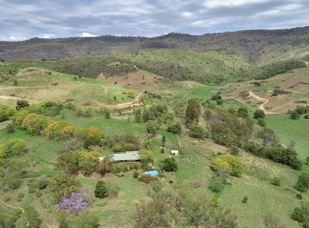 64 Allens Road, Upper Tenthill QLD 4343