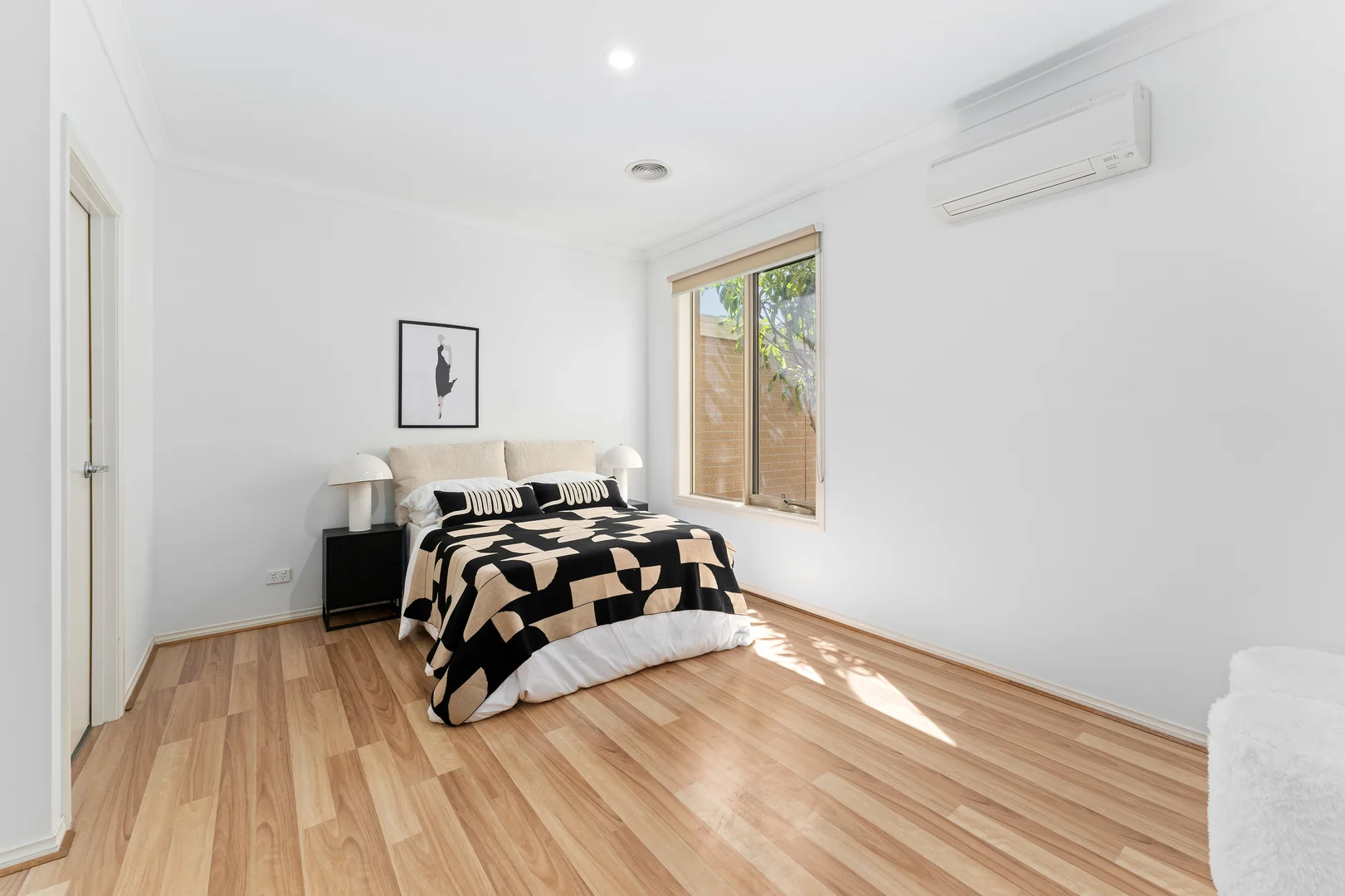 Additional image 7 of 2/16 Kennaugh Street, Oakleigh East VIC 3166