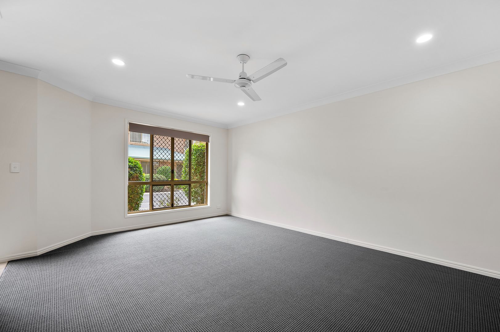 2/7 Central Lane, Gladstone Central QLD 4680, Image 2