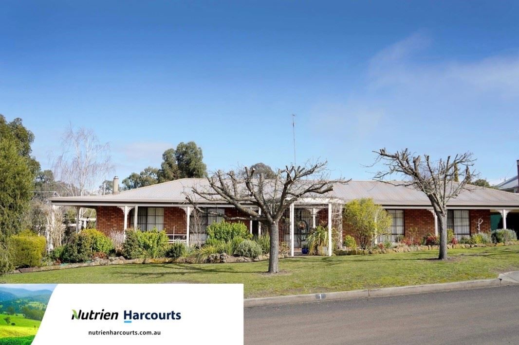 1 Hargreaves Court, Casterton VIC 3311, Image 0