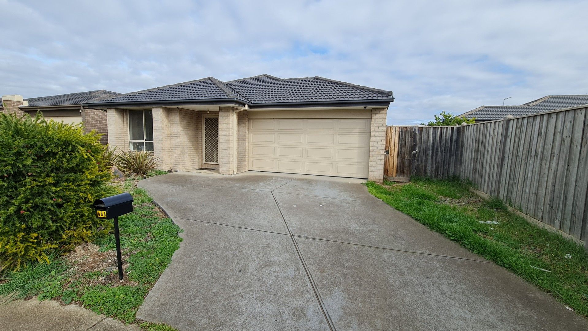 4 bedrooms House in 686 Tarneit Road TARNEIT VIC, 3029