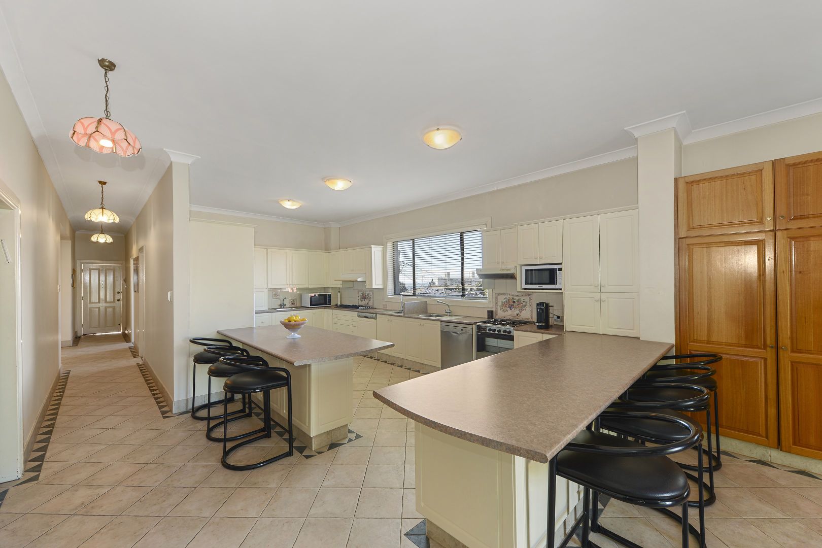 15 Oceanview Avenue, Dover Heights NSW 2030, Image 2